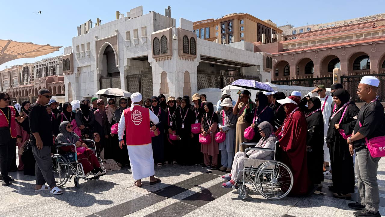 Jemaah Hafiz Travel mengikuti taklimat ziarah