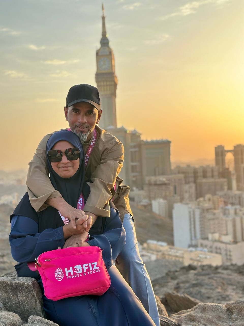 Jemaah Hafiz Travel dalam perjalanan Umrah