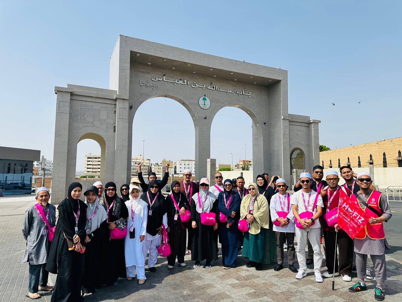 Jemaah Hafiz Travel dalam perjalanan Umrah